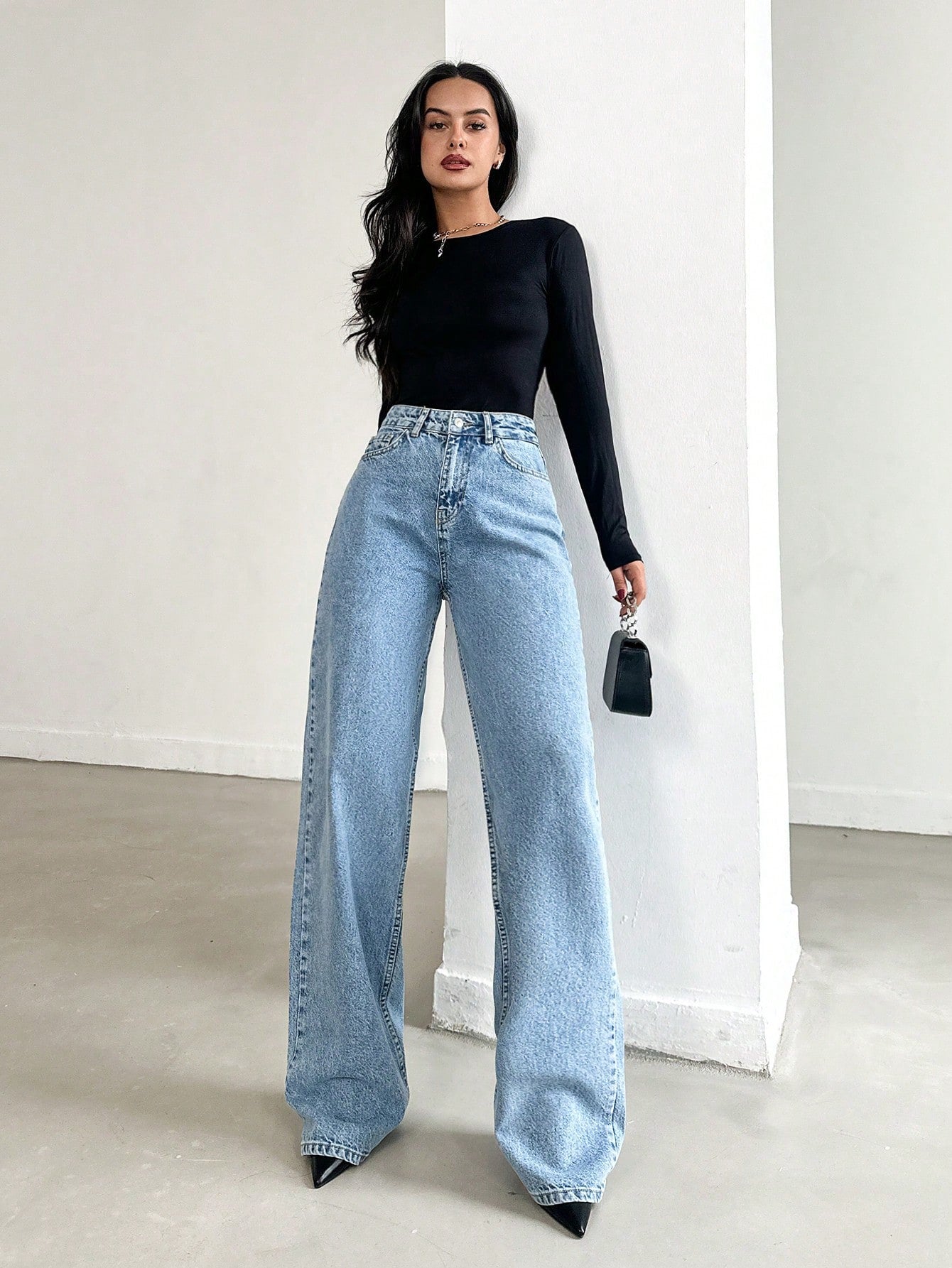 Oh So Vintage Wide Leg Jeans - Image 2