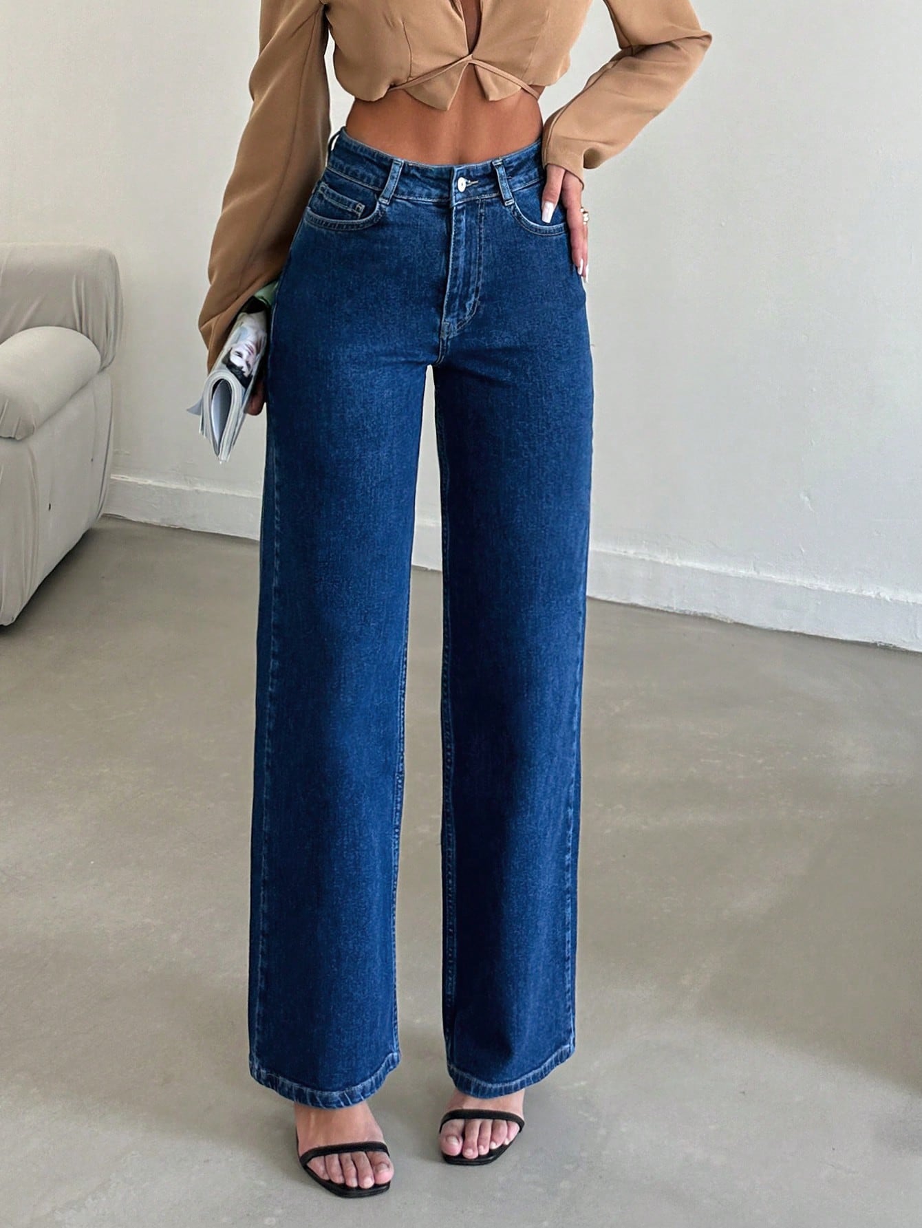 Essential Sculpted Straight Fit Jeans - Image 5
