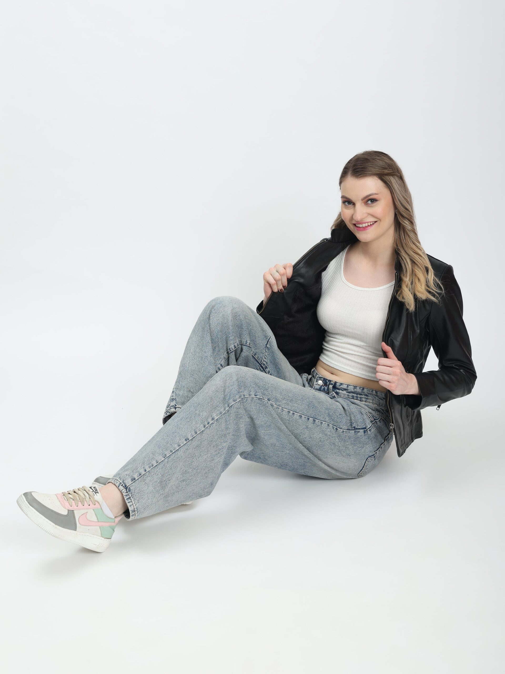 Elysian Black Leather Jacket - Image 4